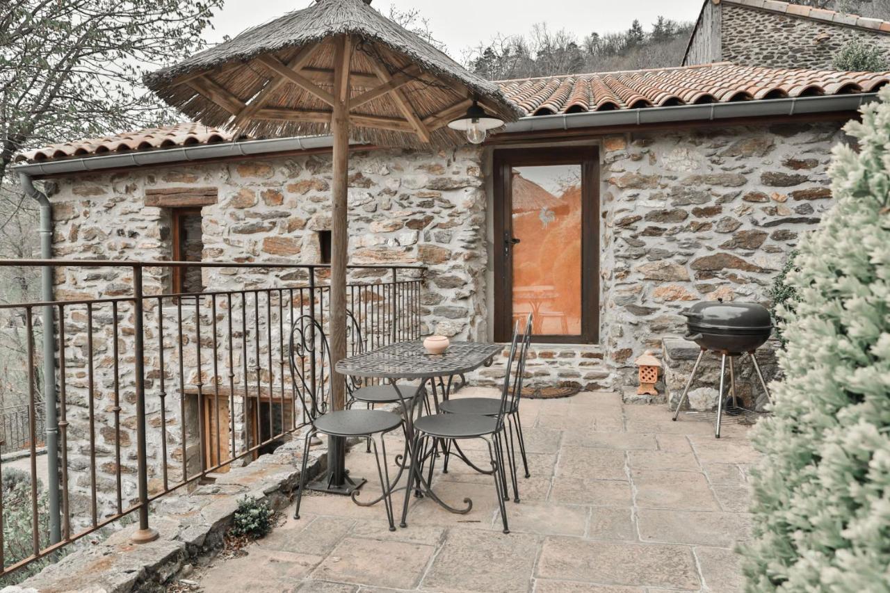 Le Hameau De La Mure Guest house